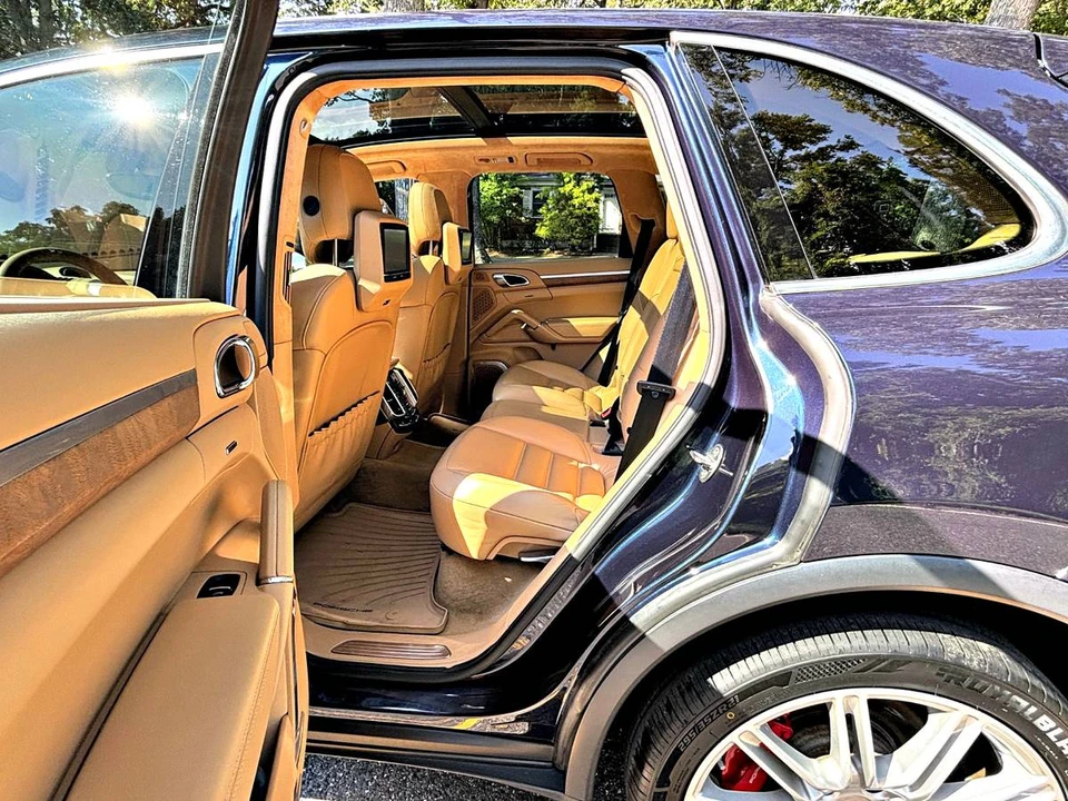 2012 Porsche 958 Cayenne Turbo - Image 18 of 22