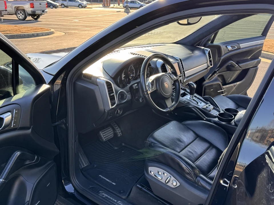 2012 Porsche 958 Cayenne Turbo - Image 19 of 21