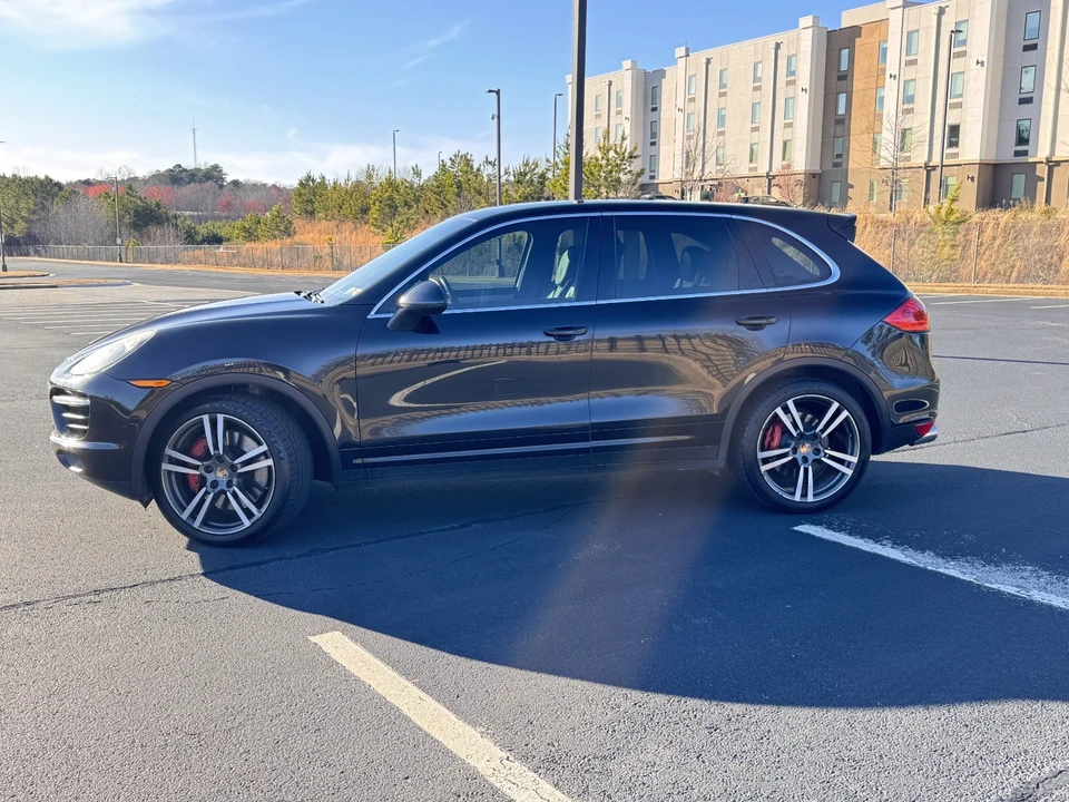 2012 Porsche 958 Cayenne Turbo - Image 8 of 21