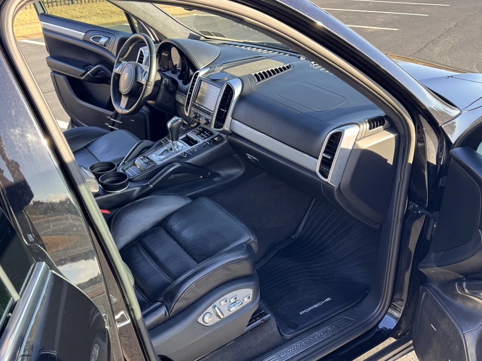 2012 Porsche 958 Cayenne Turbo - Image 18 of 21