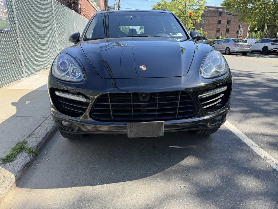 2012 Porsche 958 Cayenne Turbo - Image 3 of 10