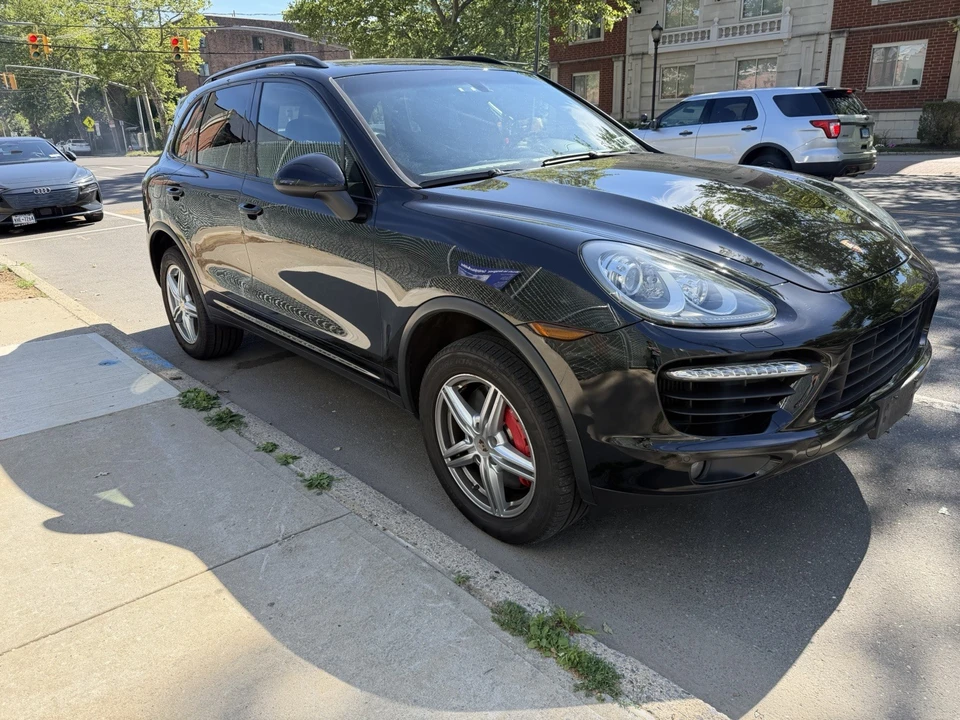 2012 Porsche 958 Cayenne Turbo - Image 5 of 10
