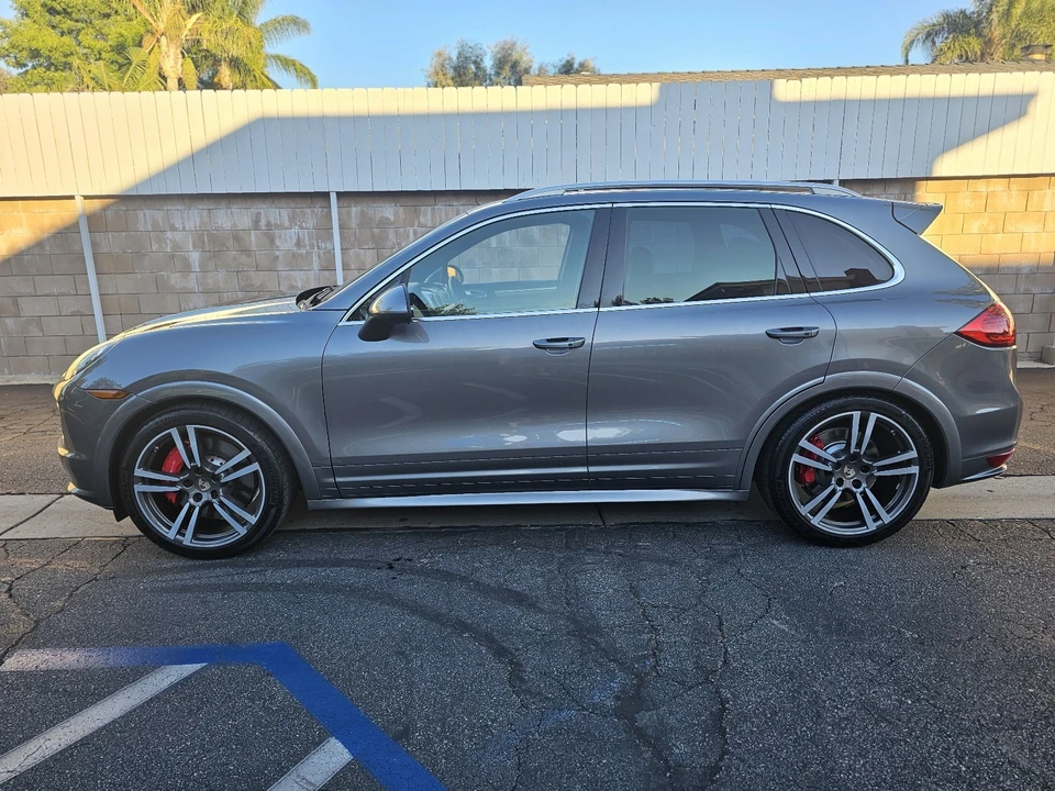 2012 Porsche 958 Cayenne Turbo - Image 14 of 21