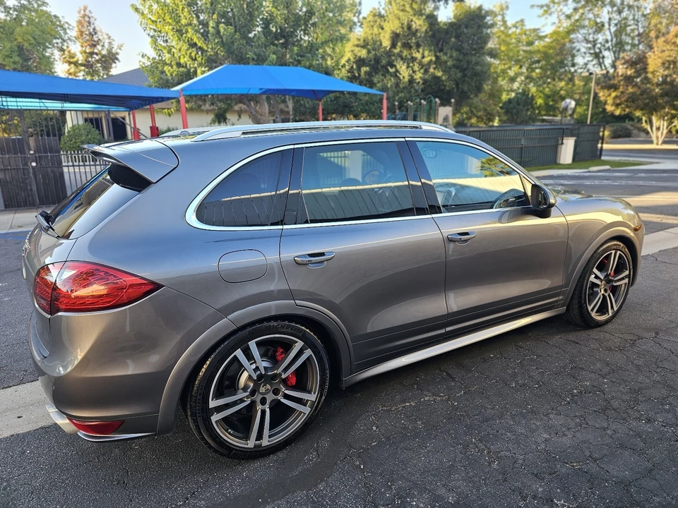 2012 Porsche 958 Cayenne Turbo - Image 3 of 21