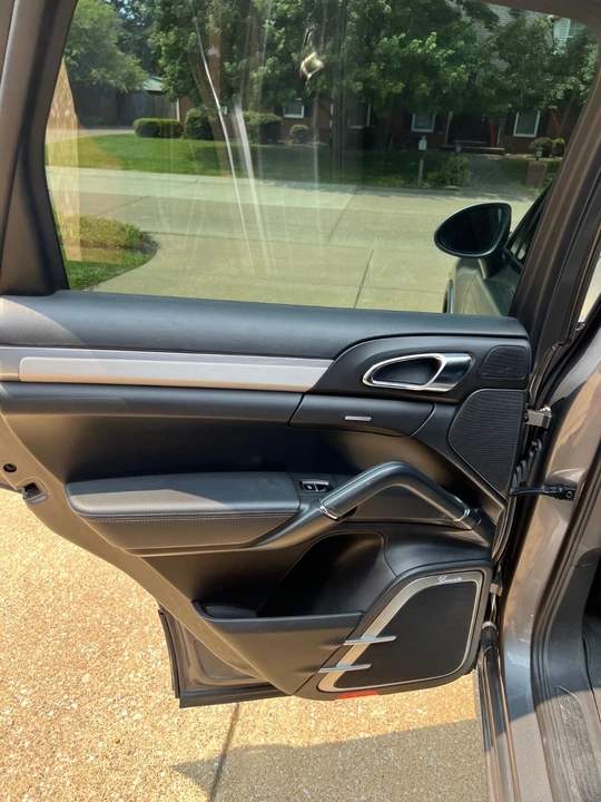 2012 Porsche 958 Cayenne Turbo - Image 8 of 13