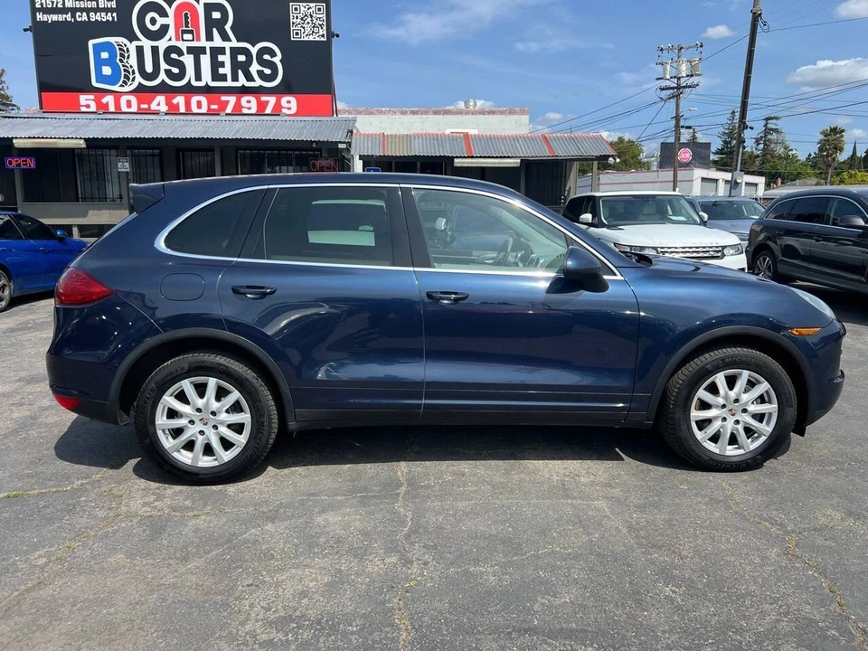 2012 Porsche 958 Cayenne - Image 6 of 17
