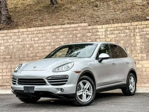 2012 Porsche 958 Cayenne - Image 2 of 20