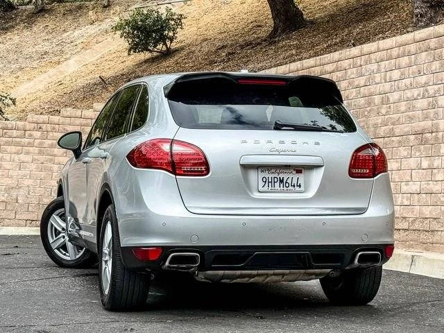 2012 Porsche 958 Cayenne - Image 17 of 20