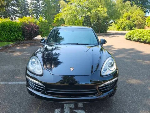 2012 Porsche 958 Cayenne - Image 2 of 6