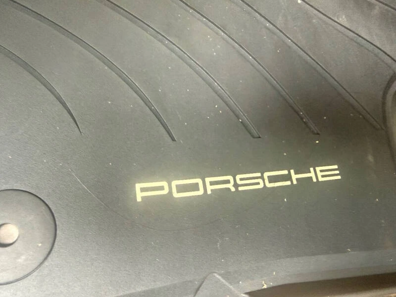 2012 Porsche 958 Cayenne - Image 29 of 31