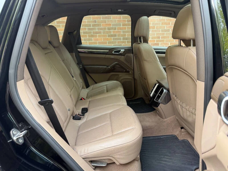 2012 Porsche 958 Cayenne - Image 23 of 31