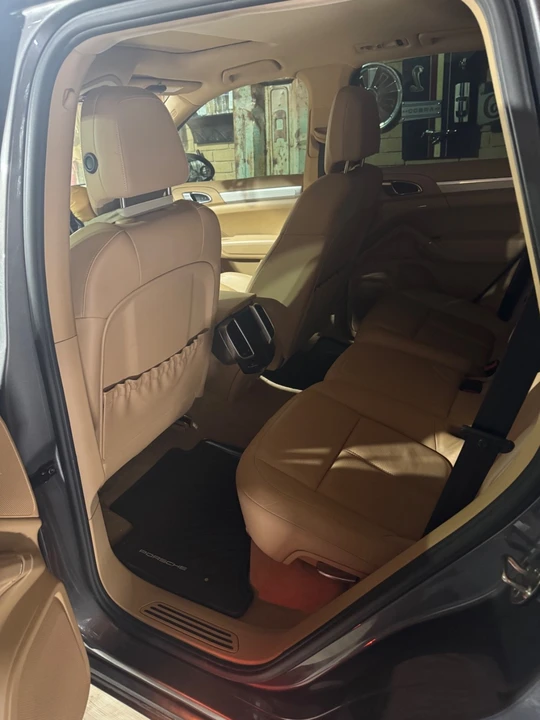 2012 Porsche 958 Cayenne - Image 13 of 26