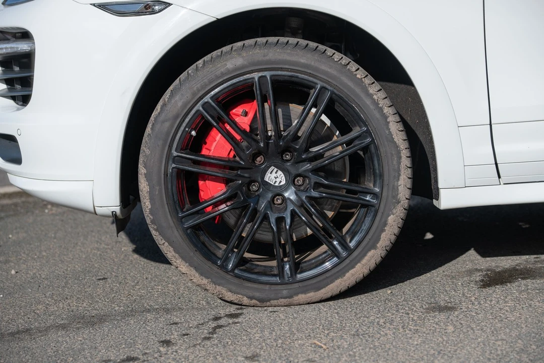 2012 Porsche 958 Cayenne Turbo - Image 23 of 30