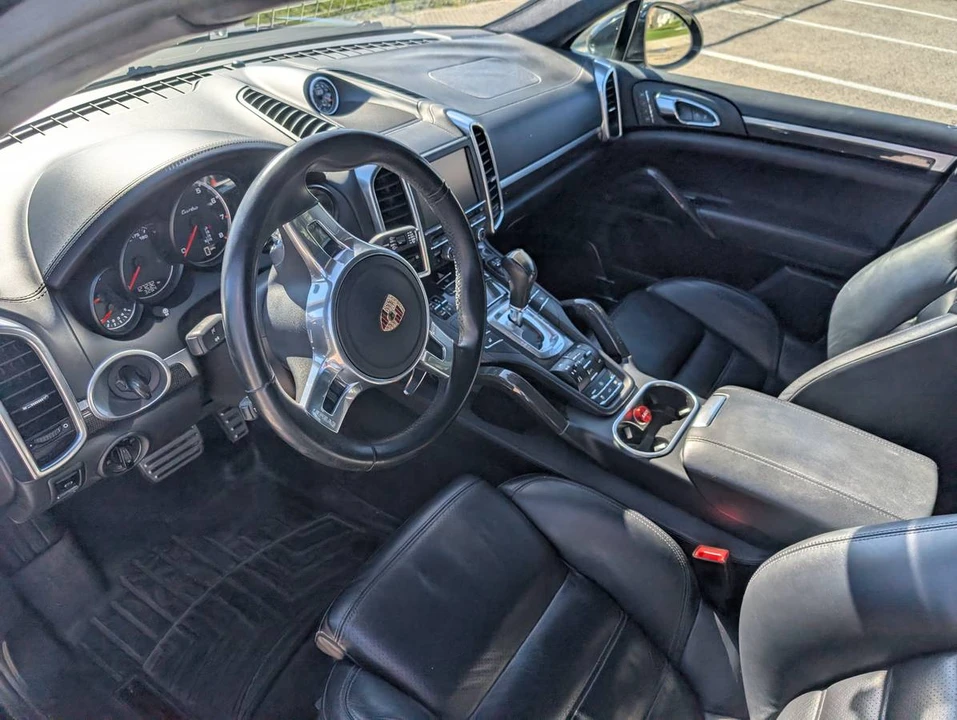 2012 Porsche 958 Cayenne Turbo - Image 17 of 23