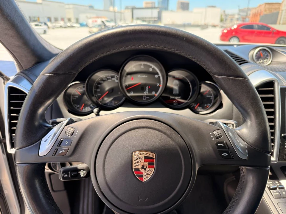 2012 Porsche 958 Cayenne Turbo - Image 13 of 23