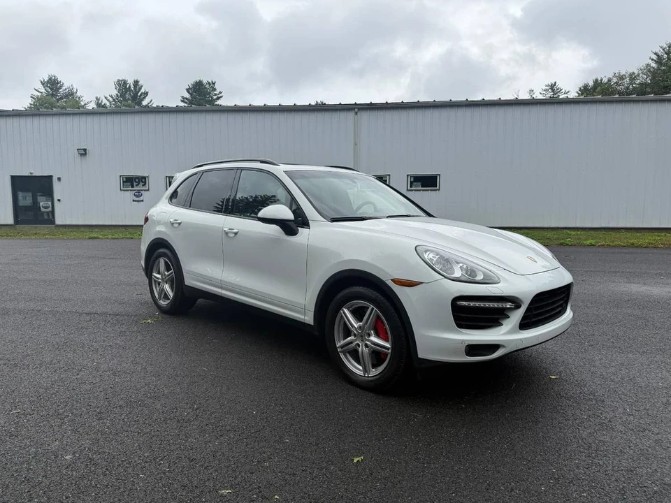 2012 Porsche 958 Cayenne Turbo - Image 16 of 20