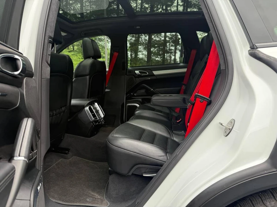 2012 Porsche 958 Cayenne Turbo - Image 17 of 20