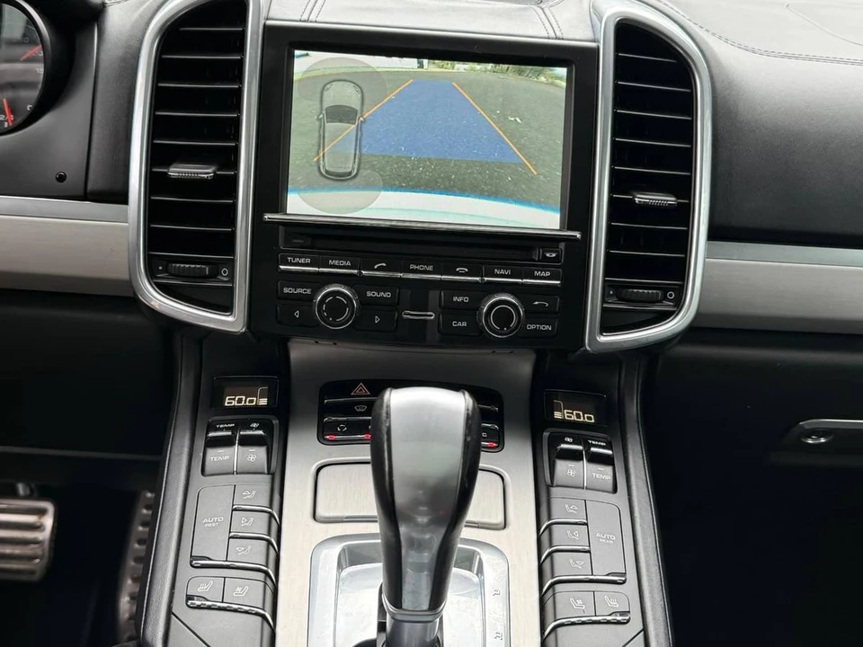 2012 Porsche 958 Cayenne Turbo - Image 4 of 20