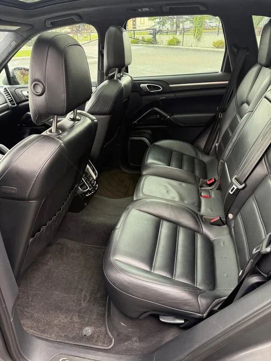 2012 Porsche 958 Cayenne Turbo - Image 8 of 10