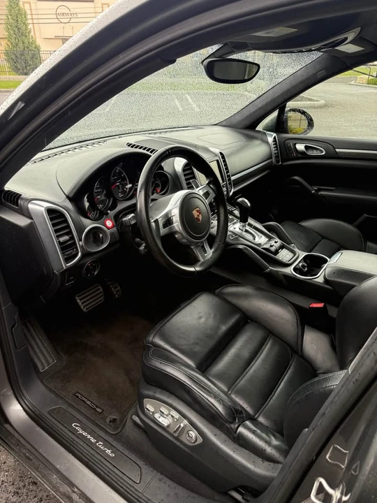 2012 Porsche 958 Cayenne Turbo - Image 5 of 10