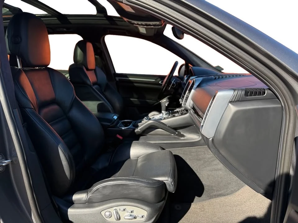 2012 Porsche 958 Cayenne Turbo - Image 10 of 15
