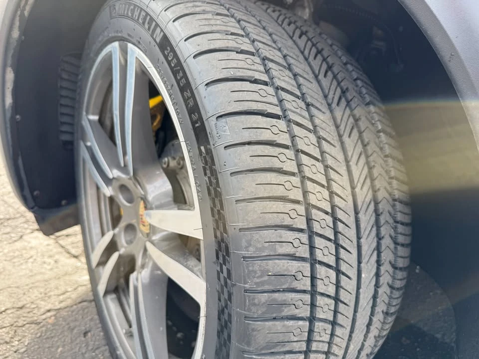 2012 Porsche 958 Cayenne Turbo - Image 17 of 20