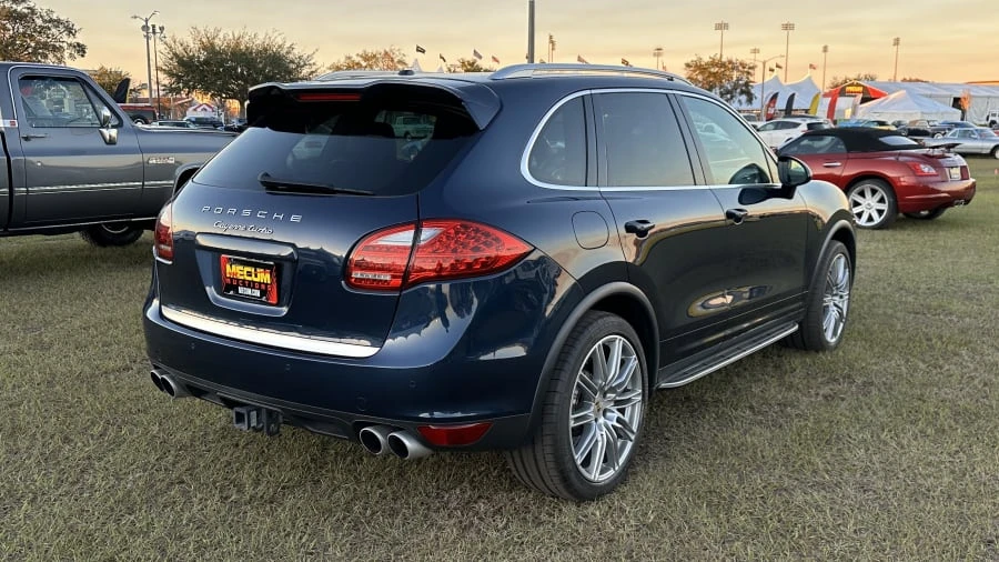 2012 Porsche 958 Cayenne Turbo - Image 2 of 14