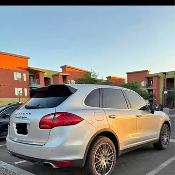 2012 Porsche Cayenne Turbo S E-Hybrid Sport Utility 4D