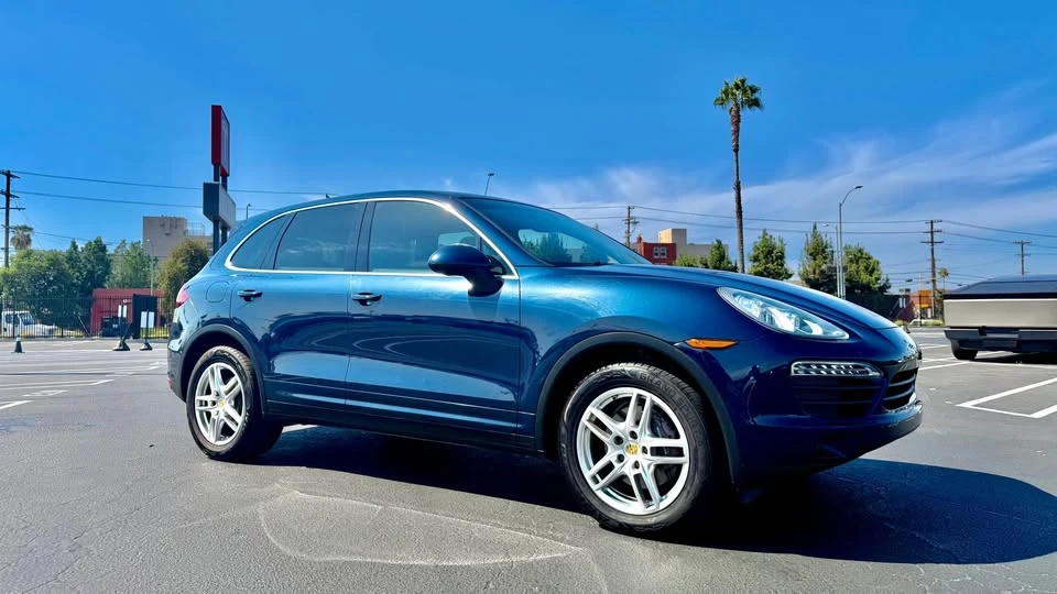2012 Porsche 958 Cayenne Turbo S - Image 9 of 14