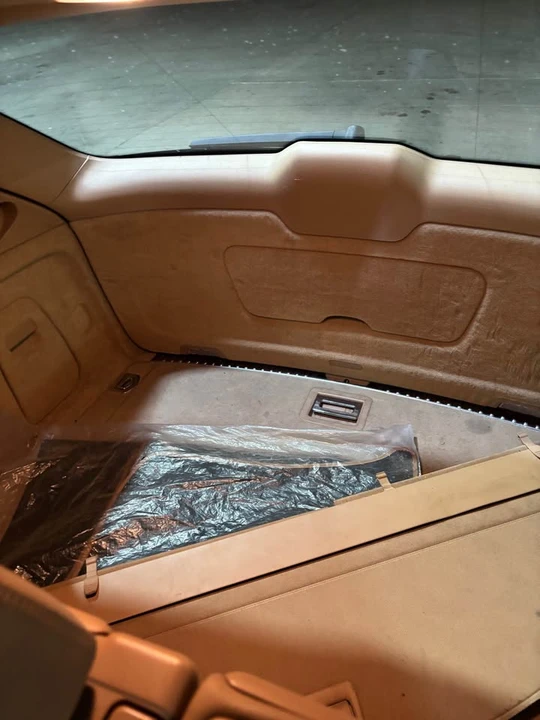 2012 Porsche - Image 6 of 12