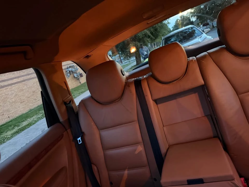 2012 Porsche - Image 11 of 12