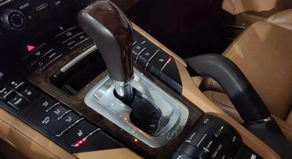 2012 Porsche 958 Cayenne Turbo - Image 12 of 18