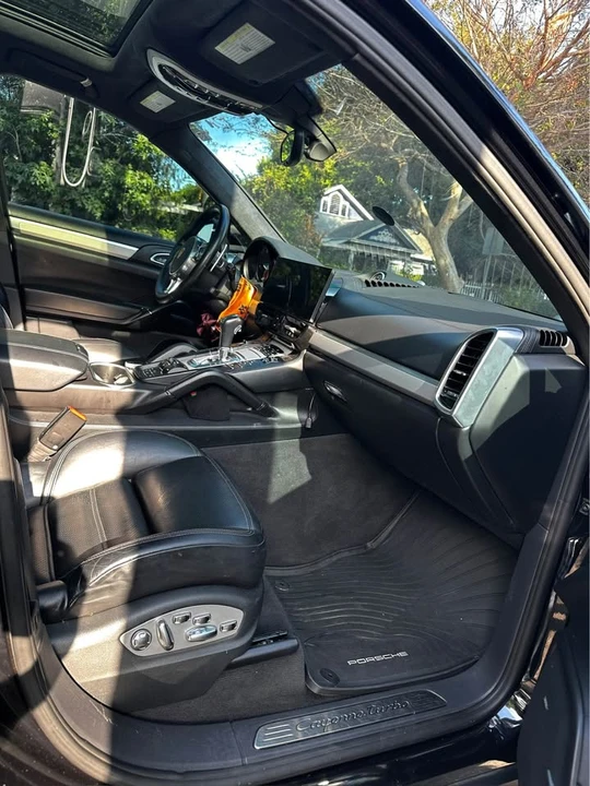 2012 Porsche 958 Cayenne Turbo - Image 7 of 9