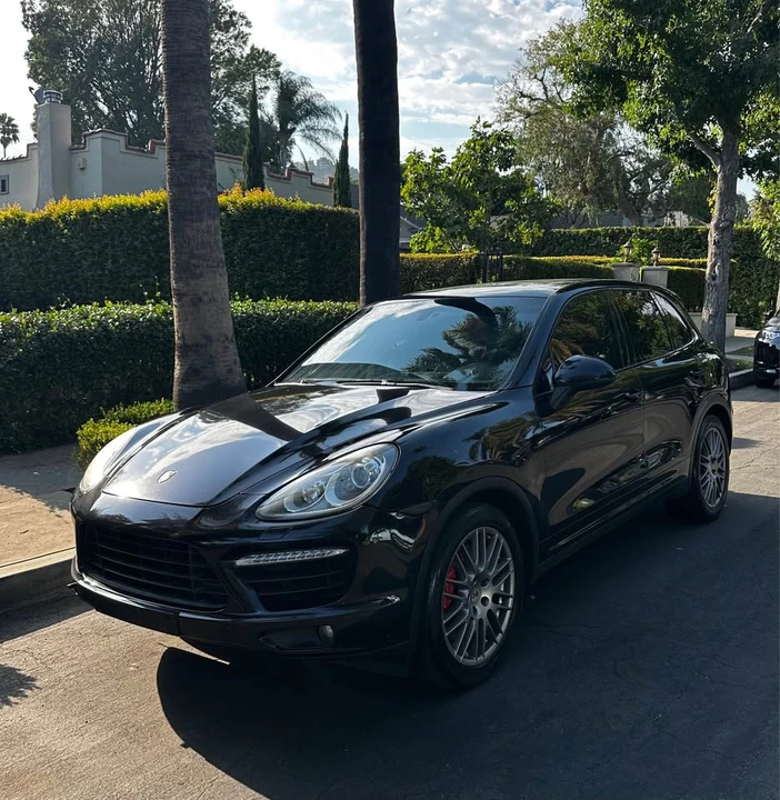 2012 Porsche 958 Cayenne Turbo - Image 2 of 9