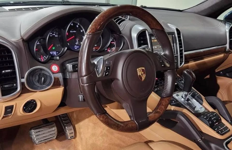 2012 Porsche 958 Cayenne Turbo - Image 3 of 18
