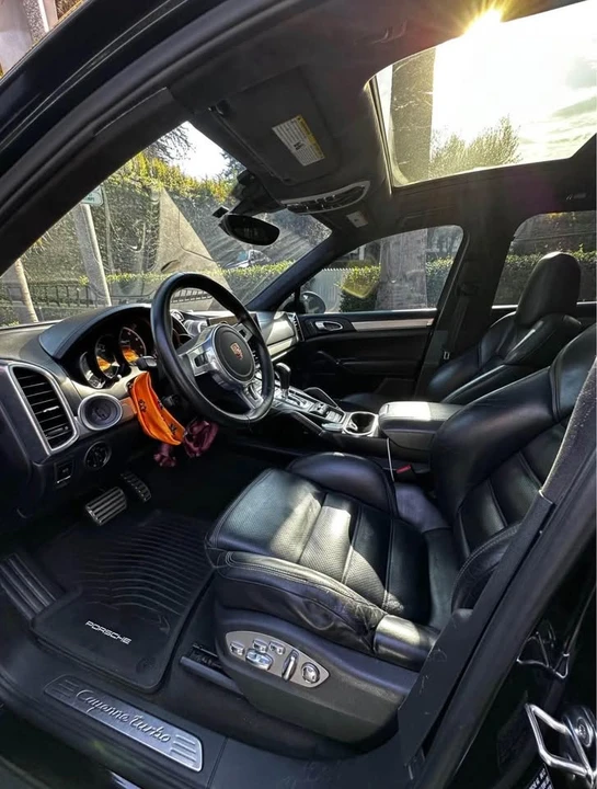 2012 Porsche 958 Cayenne Turbo - Image 6 of 12