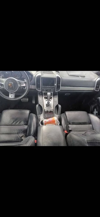 2012 Porsche 958 Cayenne Turbo - Image 6 of 9