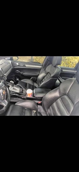 2012 Porsche 958 Cayenne Turbo - Image 6 of 8