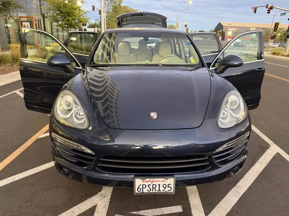 2012 Porsche 958 Cayenne Turbo - Image 9 of 17