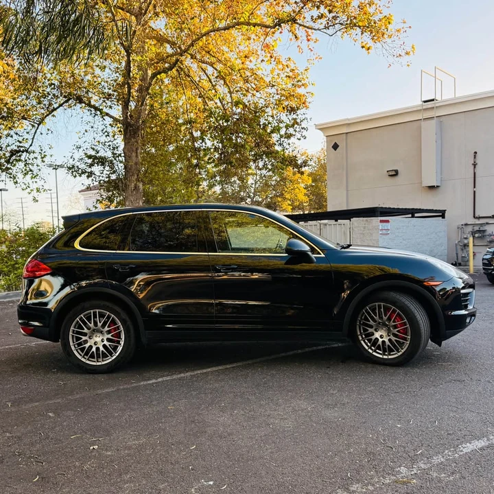 2012 Porsche 958 Cayenne Turbo - Image 3 of 20