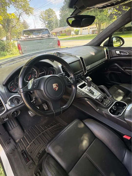2012 Porsche 958 Cayenne Turbo - Image 13 of 15