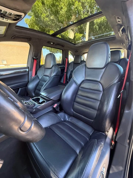 2012 Porsche 958 Cayenne Turbo - Image 8 of 10