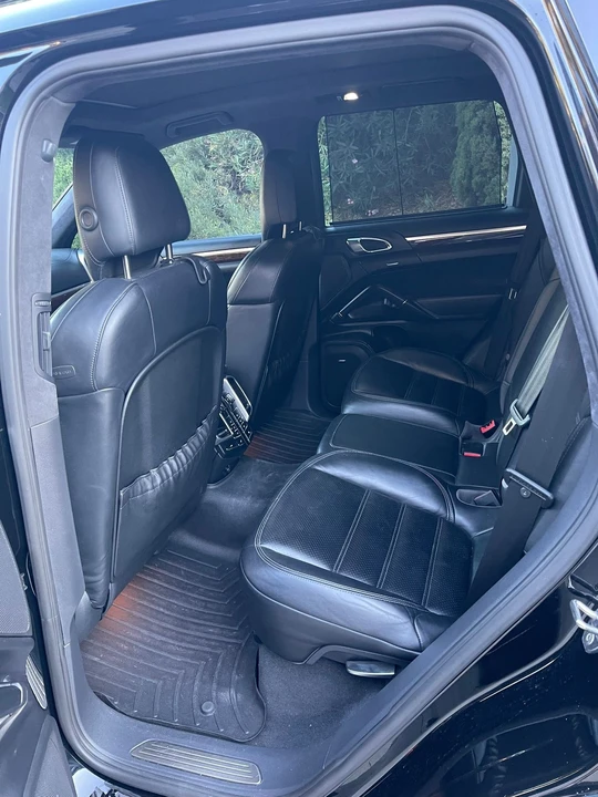 2012 Porsche 958 Cayenne Turbo - Image 7 of 16