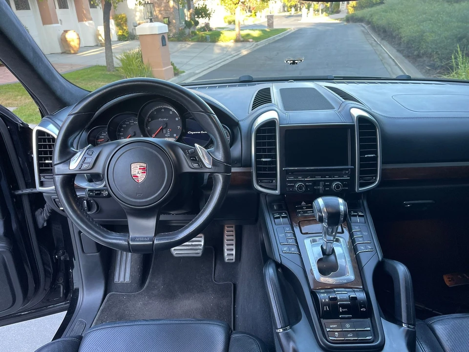 2012 Porsche 958 Cayenne Turbo - Image 8 of 16