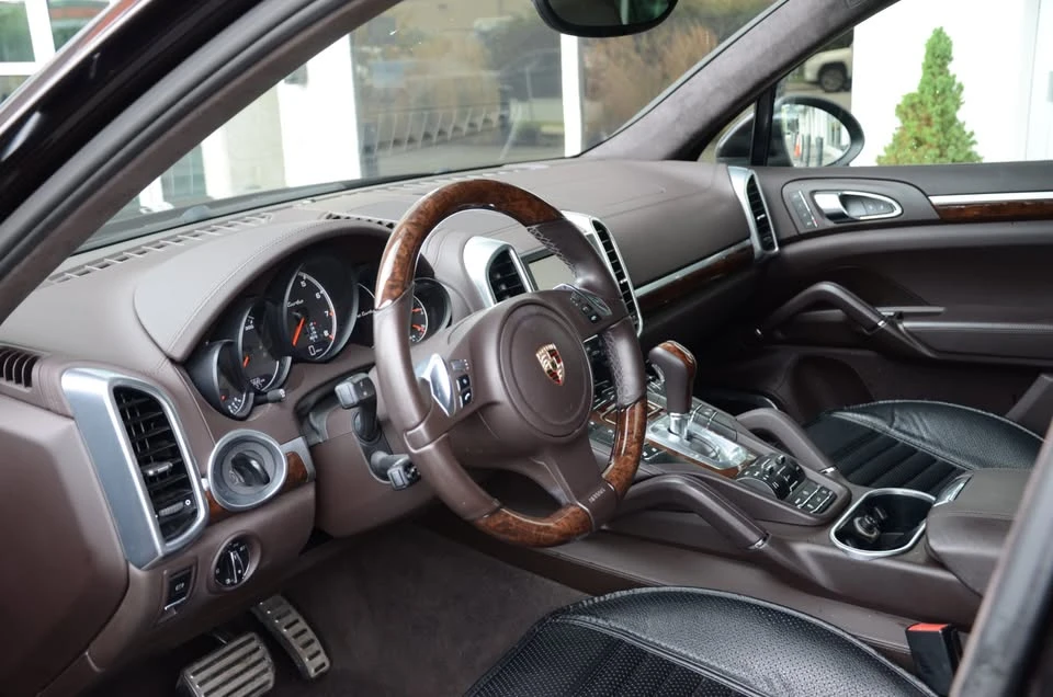 2012 Porsche 958 Cayenne Turbo - Image 11 of 14