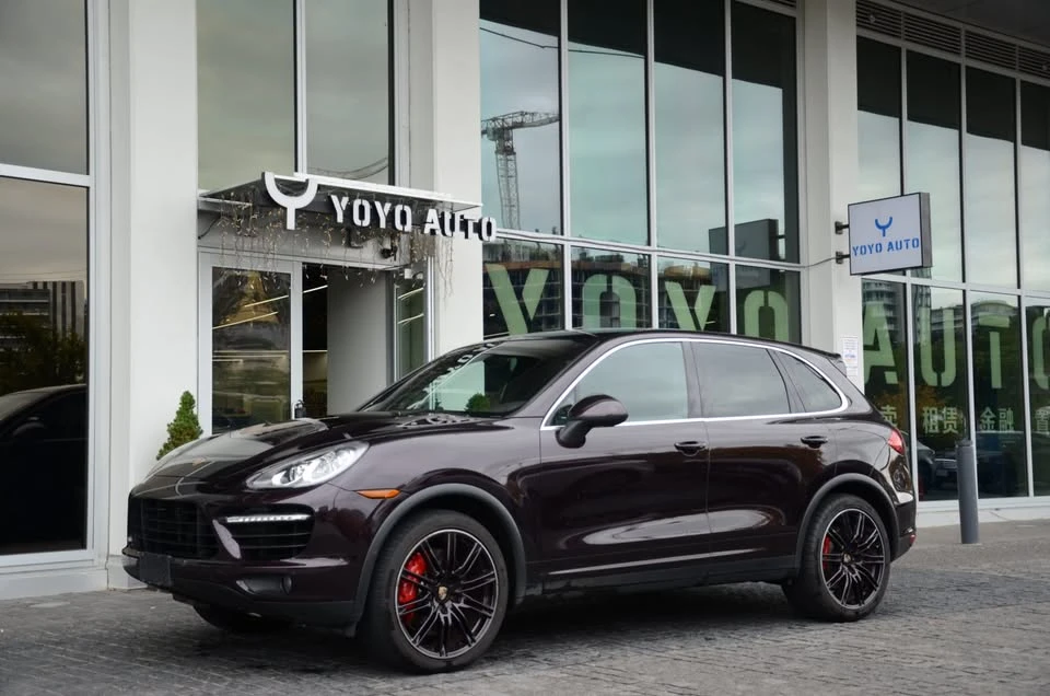 2012 Porsche 958 Cayenne Turbo - Image 2 of 14