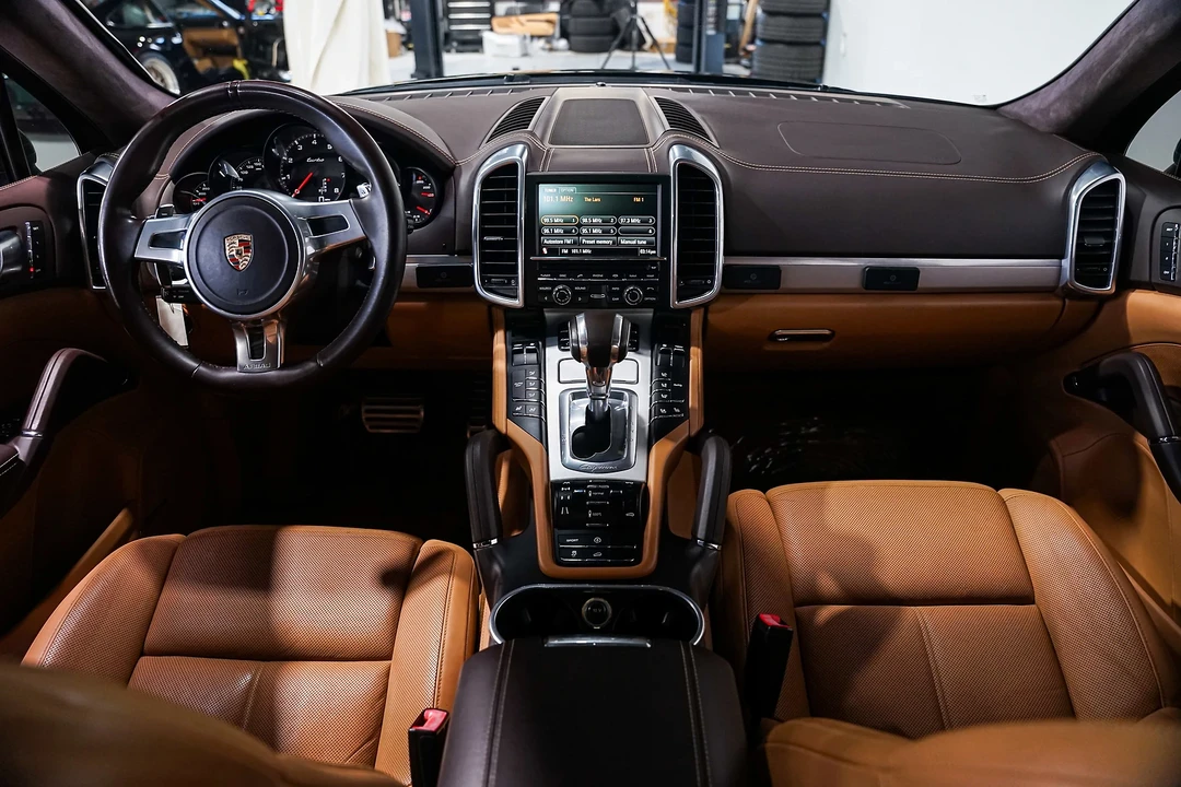 2012 Porsche 958 Cayenne Turbo - Image 19 of 21