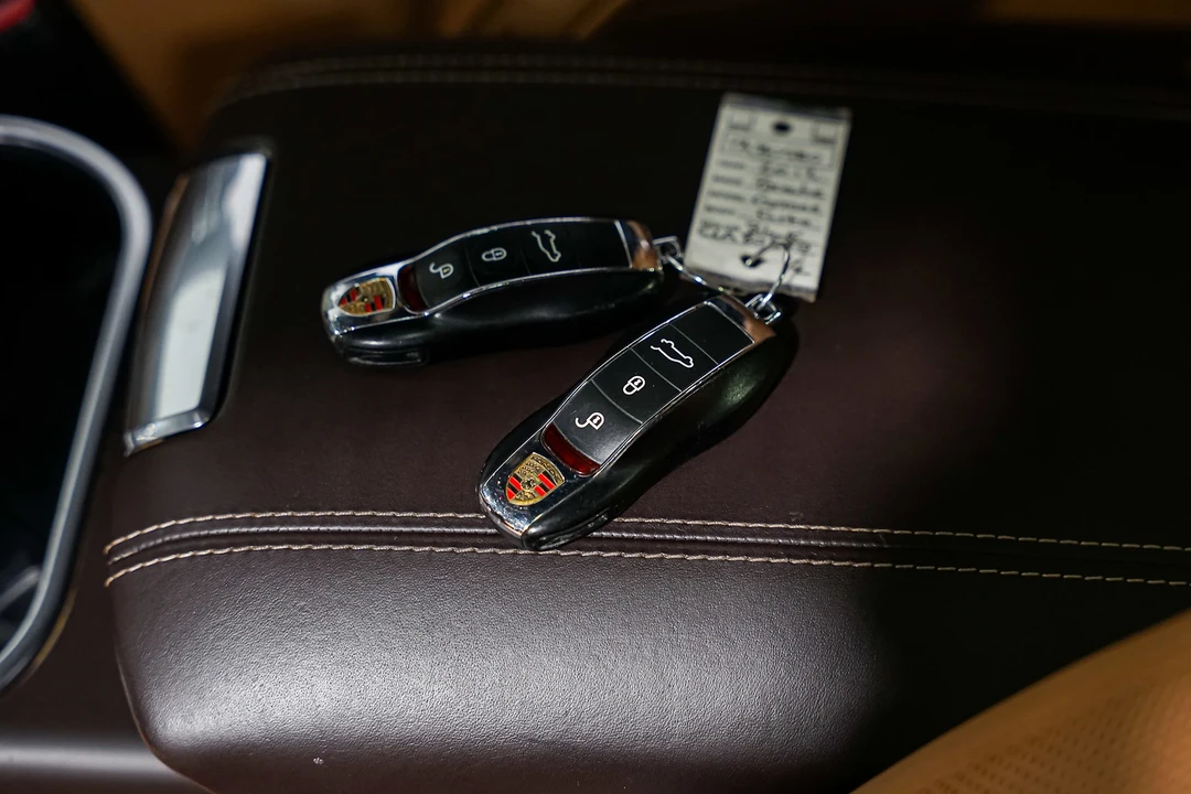 2012 Porsche 958 Cayenne Turbo - Image 17 of 21