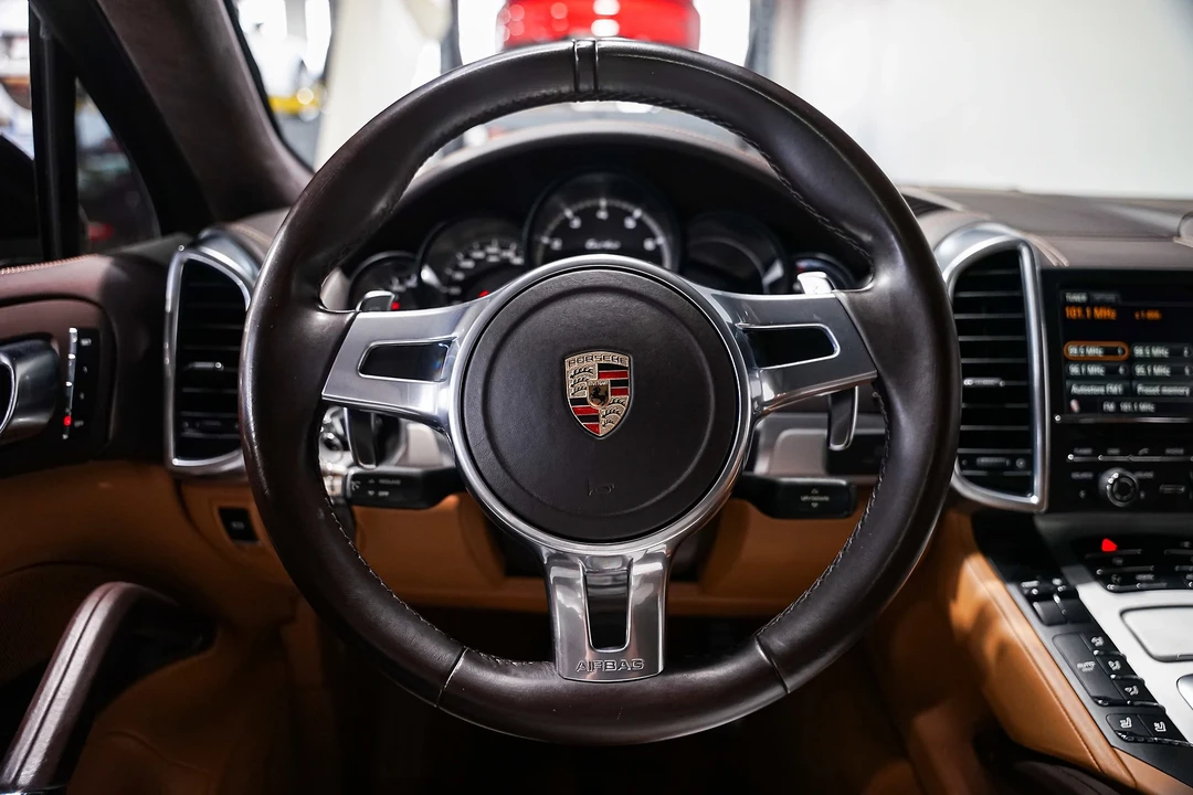 2012 Porsche 958 Cayenne Turbo - Image 11 of 12