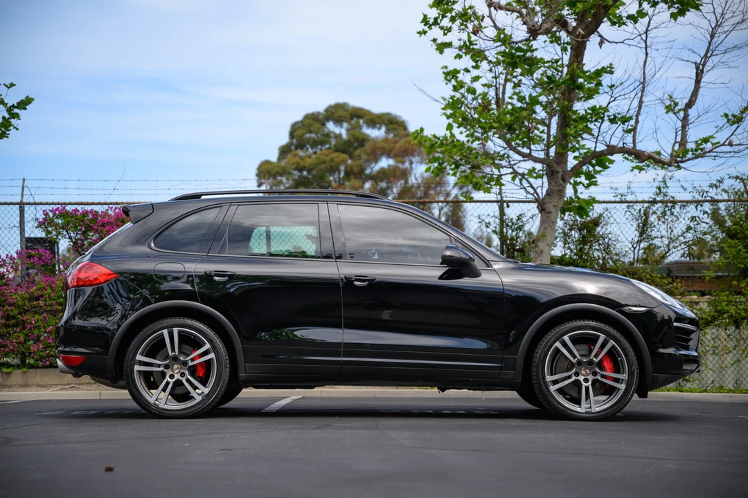 2012 Porsche 958 Cayenne Turbo - Image 15 of 31